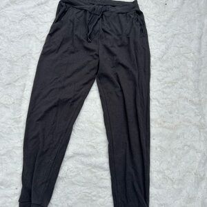 Cozy Earth Joggers Women’s Dark Gray Size Medium Gently Used Bamboo